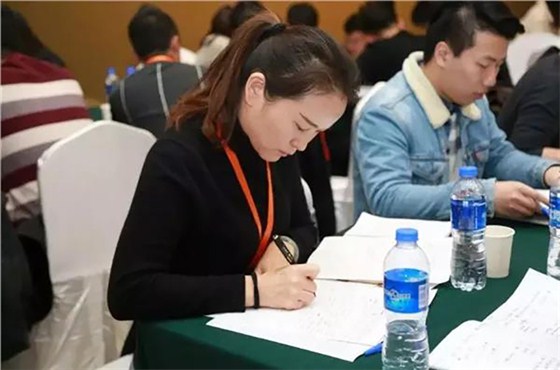 ▲同学们都对自己的时间认真负责