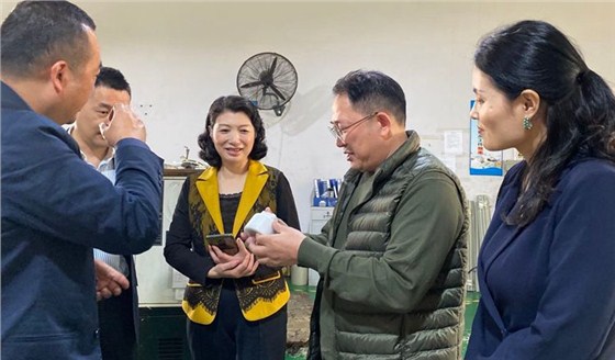 单仁博士、贾鹛副总裁上门调研