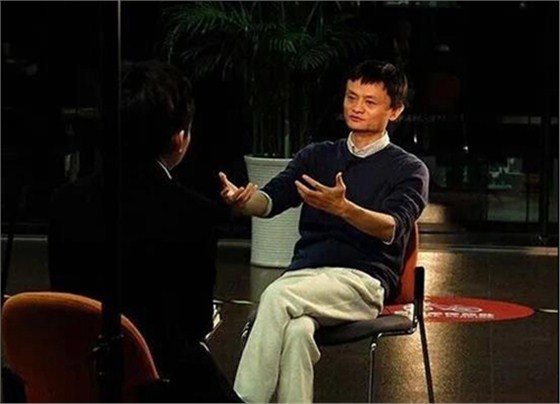 马云